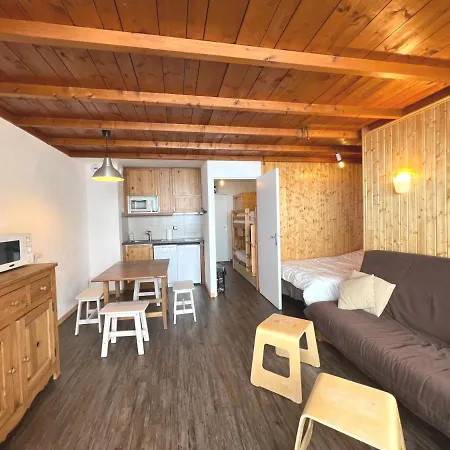 6 Places, Superbe Vue Face A La Montagne, 50m Des Pistes Val Thorens