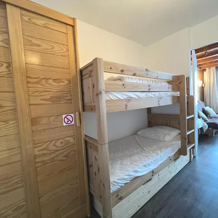 Apartman 6 Places, Superbe Vue Face A La Montagne, 50m Des Pistes *