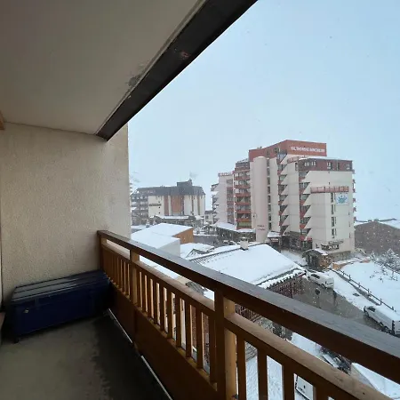 6 Places, Superbe Vue Face A La Montagne, 50m Des Pistes Val Thorens